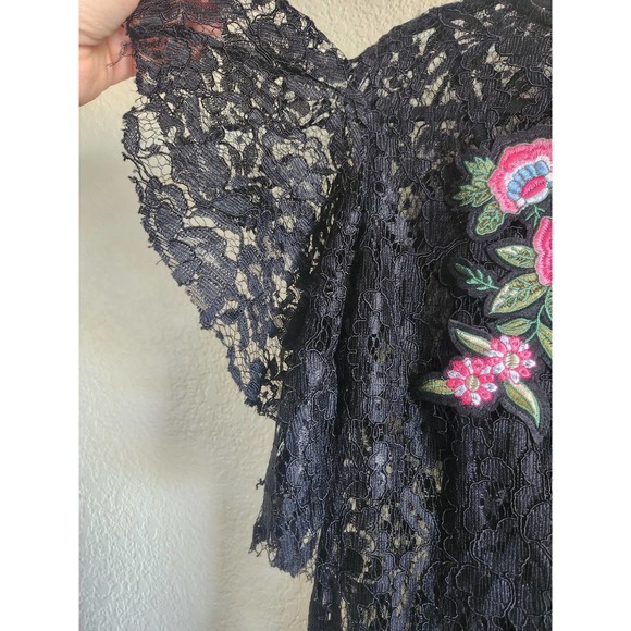 Nwt Cklass Lace Floral Embordered Mini Dress M - Picture 2 of 9